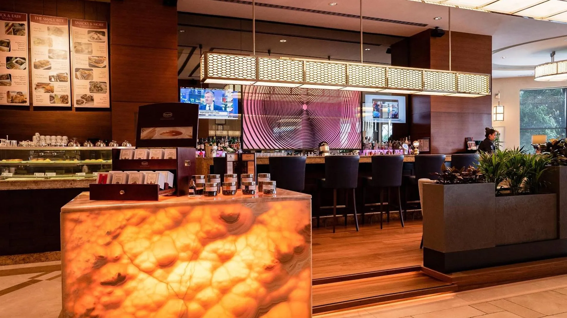 *****  Istanbul Marriott Hotel Asia Турция