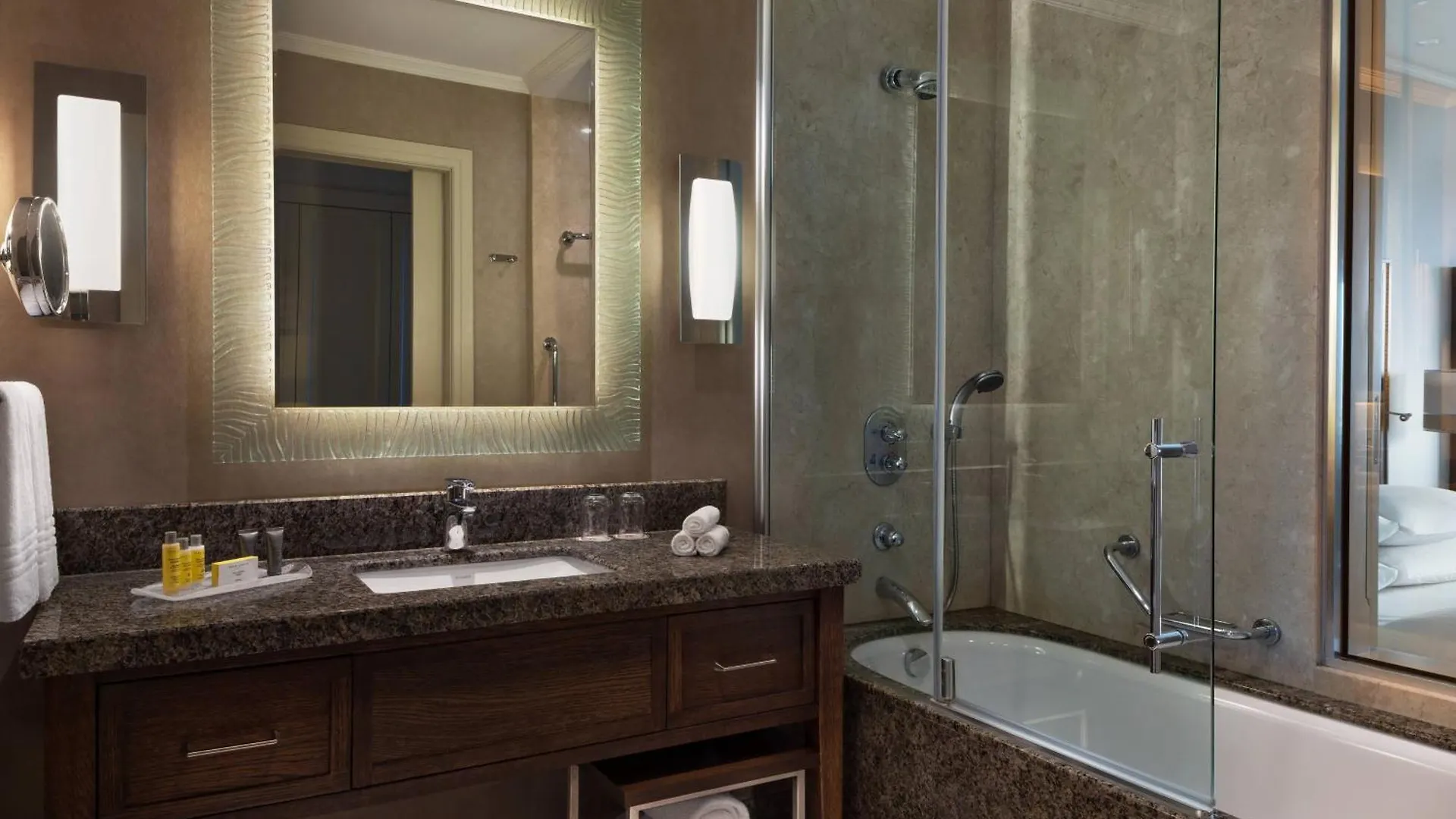*****  Istanbul Marriott Hotel Asia Törökország